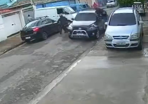 Homem reage a assalto e mata criminoso no Rio de Janeiro; veja vídeo