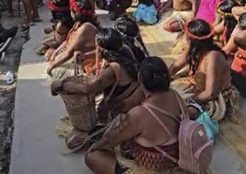 Indígenas Munduruku liberam acesso à COP30 após diálogo com organizadores