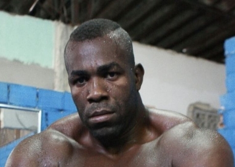 Lutador de MMA Gerônimo Mondragon desaparece após cair no rio Amazonas