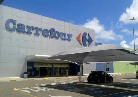 Carrefour e Samsung são condenados por vender TV danificada em Manaus