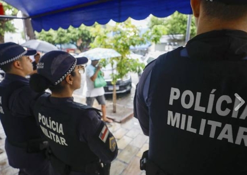 PM apreende cocaína, maconha e oxi durante patrulhamento em Manaus