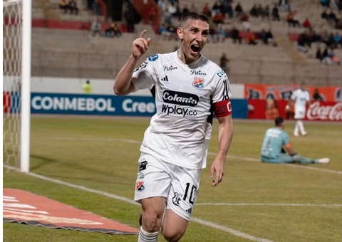 Grêmio anuncia contratações de meia colombiano e atacante chileno