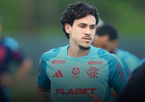 Pedro não se desculpa, mas explica atitudes ao elenco do Flamengo