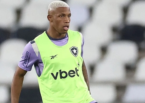 Com reforços, Botafogo recebe a LDU pelas oitavas da Libertadores