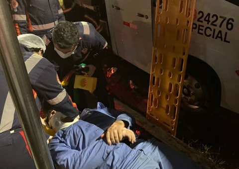 Vídeos mostram impacto de grave colisão na Rodrigo Otávio que deixou 9 feridos; veja 