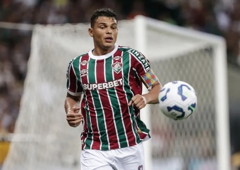 Thiago Silva sofre lesão e desfalca Fluminense por pelo menos um mês