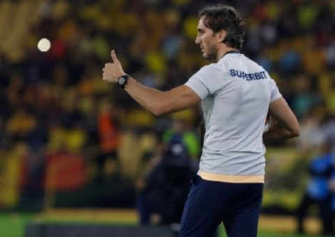 Técnico Zublediá 'muda' São Paulo e quebra recorde de 20 anos