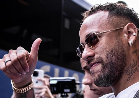 Contrato de Neymar com o Santos garante mínimo de R$ 21 milhões por mês