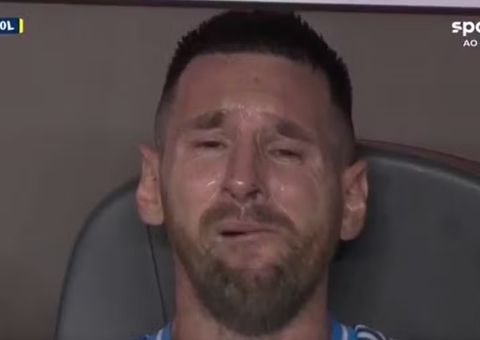 Com lesão, Messi chora ao deixar gramado na final da Copa América; veja