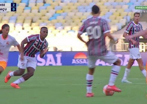 Fluminense vence o Nova Iguaçu no Cariocão
