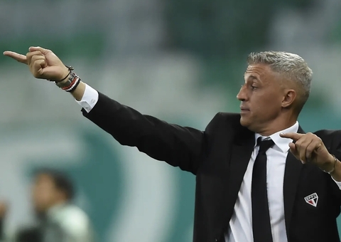 Hernán Crespo é o favorito para substituir Zubeldía no São Paulo