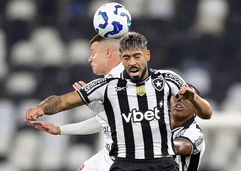 Bola para em Lucas Arcanjo, Botafogo e Vitória empatam sem gols no Brasileirão