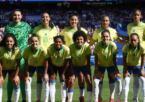 Brasil sobe no ranking feminino da Fifa após prata em Paris 2024