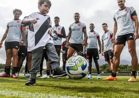 The Best: Gui, ícone do Vasco, vence o prêmio de torcedor do ano