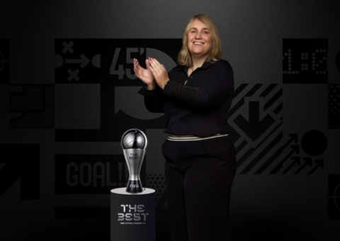 The Best: Emma Hayes é escolhida melhor técnica do ano no futebol feminino
