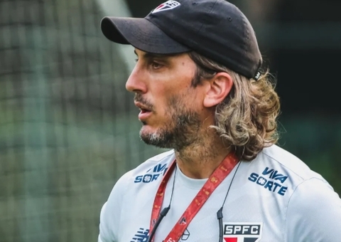 Zubeldía discute com repórter após empate entre São Paulo e Botafogo