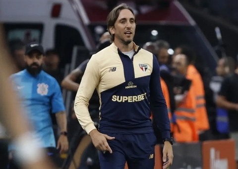 Invicto, Zubeldía supera Dorival Júnior e atinge marca histórica no São Paulo