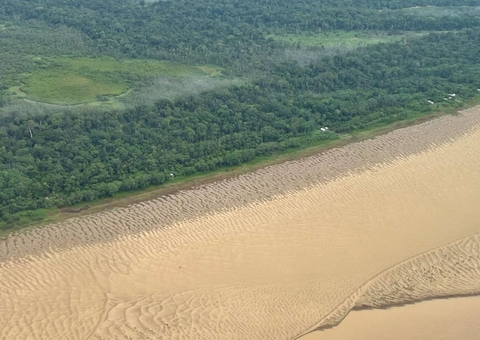  Após seca severa, rios do Amazonas iniciam período de cheia