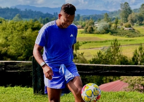 Guarín diz que tentou suic1di0 quando jogou no Vasco