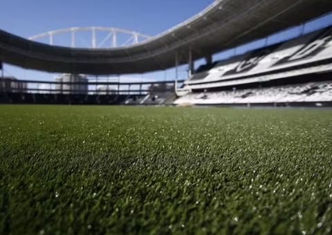 Botafogo x Flamengo: onde assistir ao vivo, horário e escalações