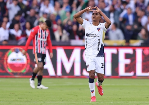 São Paulo perde da LDU em Quito e se complica nas quartas da Libertadores