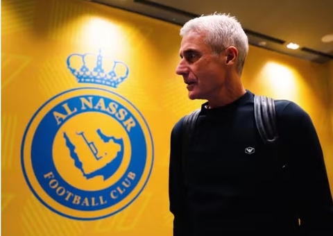 Santos faz contato com Luís Castro e Renato Gaúcho