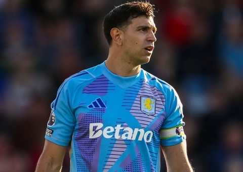 Dibu Martínez é disputado por dois clubes da Europa, diz TV argentina