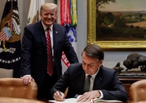 Trump crê que Bolsonaro 'está sob ataque de um sistema judicial armado', diz Casa Branca à CNN