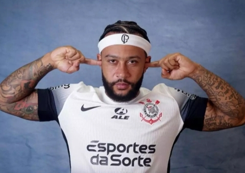 Palmeirense provoca Memphis na Bahia, e astro do Corinthians reage