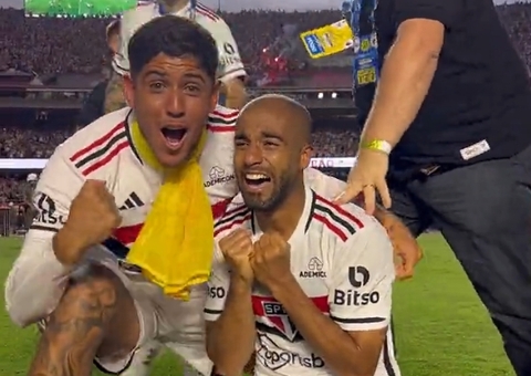 São Paulo vence Vasco em São Januário e sobe na tabela do Brasileirão