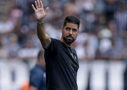 Corinthians demite António Oliveira após derrota para o Palmeiras
