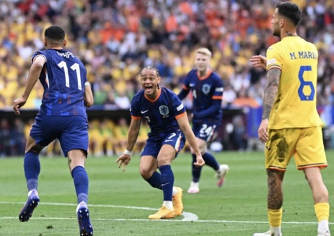 Holanda elimina a Romênia e se classifica para as quartas da Euro