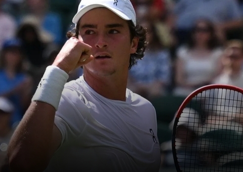 João Fonseca derrota Brooksby e avança à terceira rodada em Wimbledon