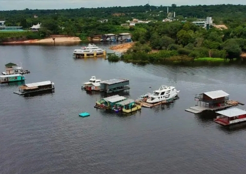 MP pede fiscalização da Capitania em flutuantes de Manaus