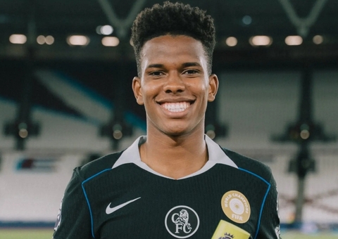 Jornal coloca Estêvão, reforço do Chelsea, como 2ª melhor contratação do Inglês