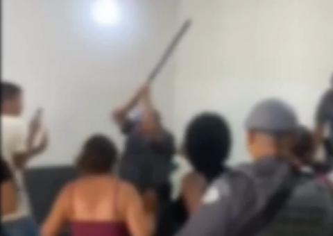 PMs são investigados por invadirem velório e agredirem família de jovem