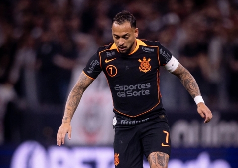 Com futuro indefinido, Maycon se firma como liderança do Corinthians