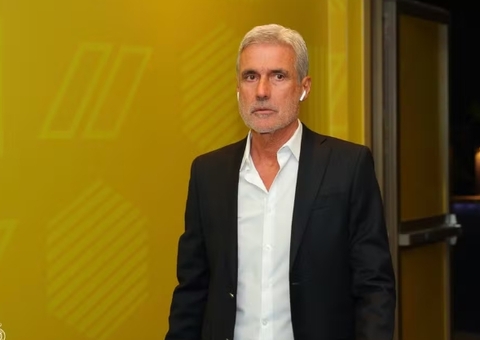 Atlético-MG avança por acerto com Luís Castro