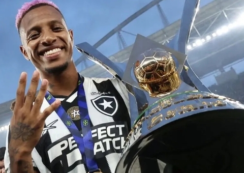 Vasco encaminha contratação do meia Tchê Tchê, ex-Botafogo e Atlético-MG