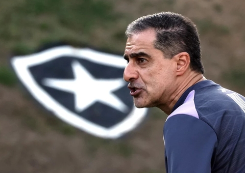 Renato Paiva explica armadilha do Botafogo contra o PSG