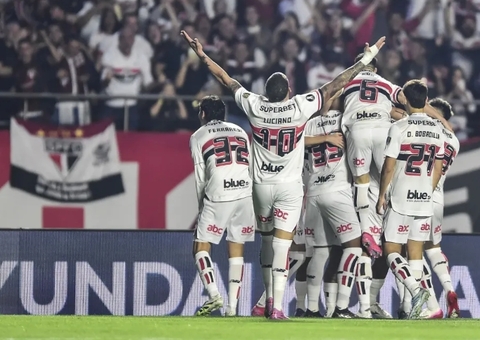 São Paulo garante premiação milionária com vaga às quartas da Libertadores