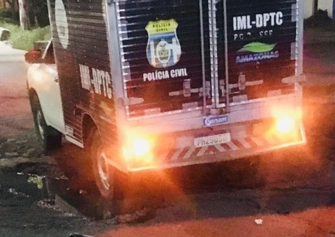 Jovem é executado a tiros no meio da rua em Manaus