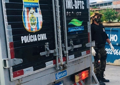 Corpo de homem é achado apodrecendo em ramal em Manaus