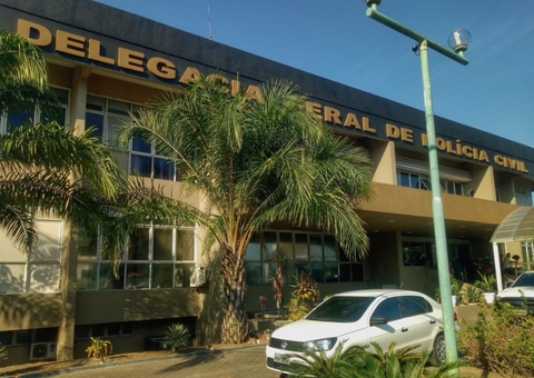 Mulher suspeita de chefiar tráfico de drogas em Roraima é presa em Manaus