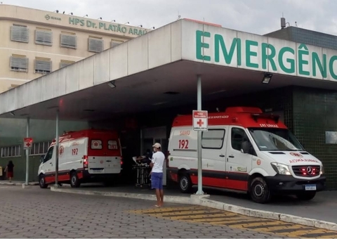 Adolescente atingido por engano em tiroteio morre em hospital de Manaus 