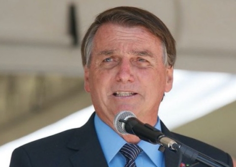 Juiz dá 72 horas para Bolsonaro explicar troca na Petrobras 