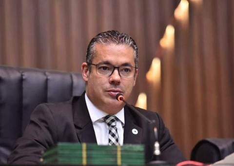 Josué Neto pede cautela aos deputados na tramitação do PL dos delegados