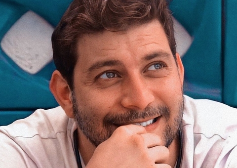 Caio, do BBB21, surge em foto antiga a cara de Arthur Aguiar e impressiona