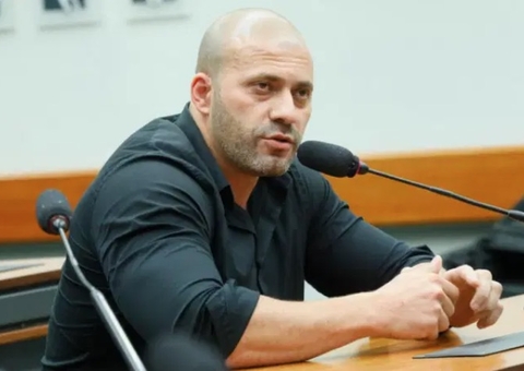 Deputado Daniel Silveira pode ganhar liberdade com o uso de tornozeleira 