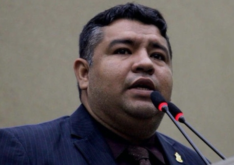 David Almeida nomeia ex-vereador William Abreu para cargo na Seminf